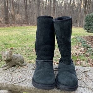 Size 6 Tall Ugg Boots 5815